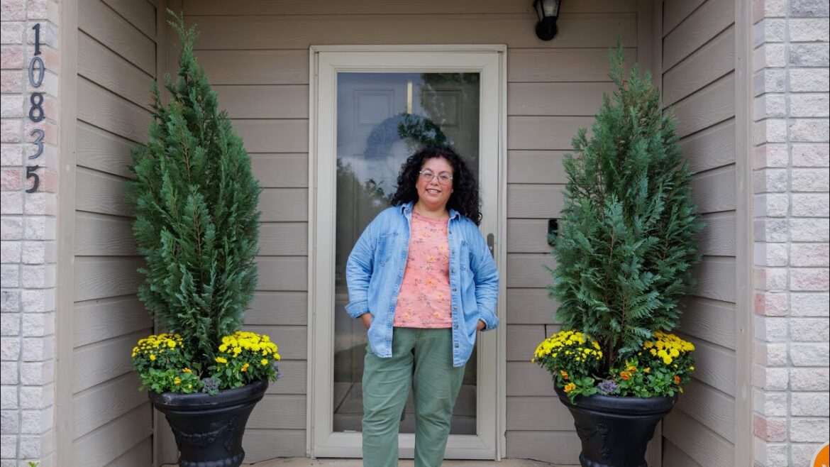 First Fall Containers in our New Home | Garden Obsessions