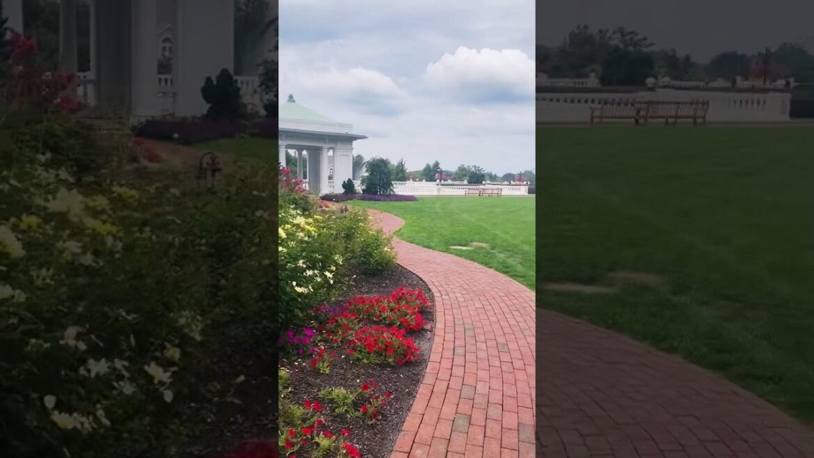 Beautiful Garden Design and Landscaping at the Hotel Hershey | Fall 2023