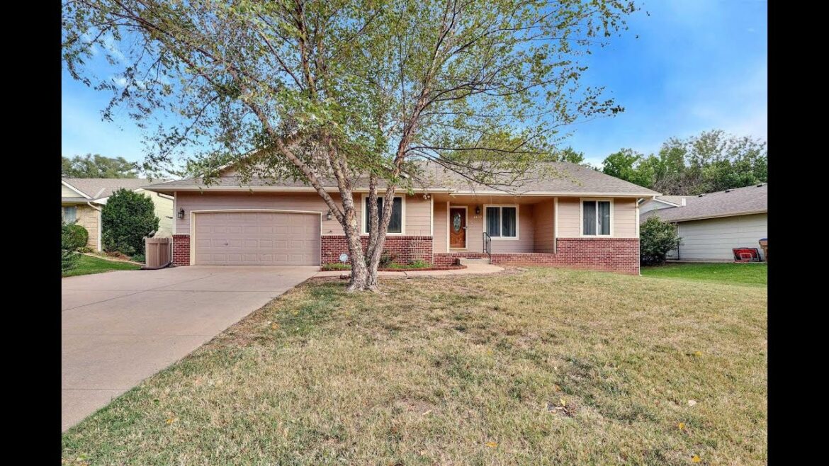 NEW LISTING: 1407 E Longhorn St Derby KS 67037