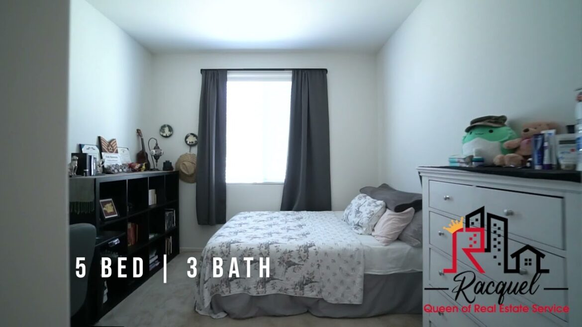 NEW LISTING - 1820 E Avenue H-7, Lancaster, CA  93535 - 5 Bed, 3 Bath Home is waiting for YOU! QR