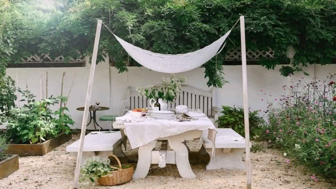 Front Yard Table Ideas