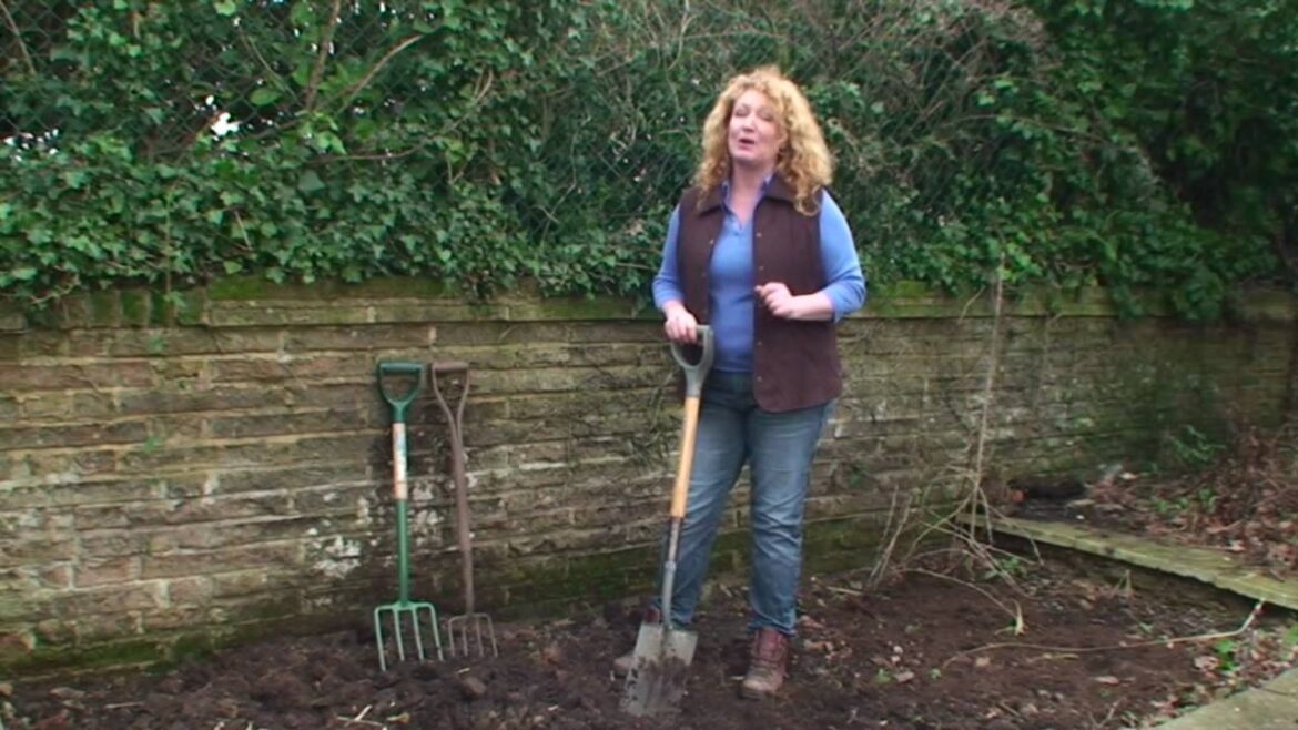 Gardening Tools - Charlie Dimmock - Gardening Direct