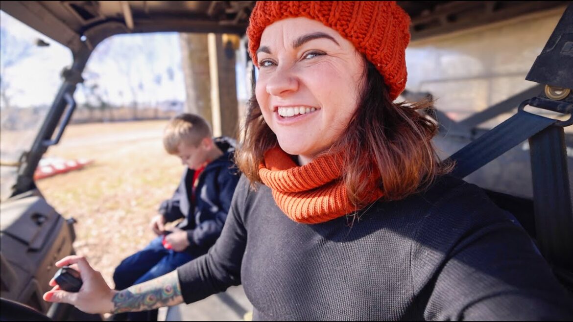 Roots and Refuge Farm: On the Farm with Jess and Ben (Christmas Adam and Christmas Carol) | VLOG On the Farm with Jess and Ben (Christmas Adam and Christmas Carol) | VLOG