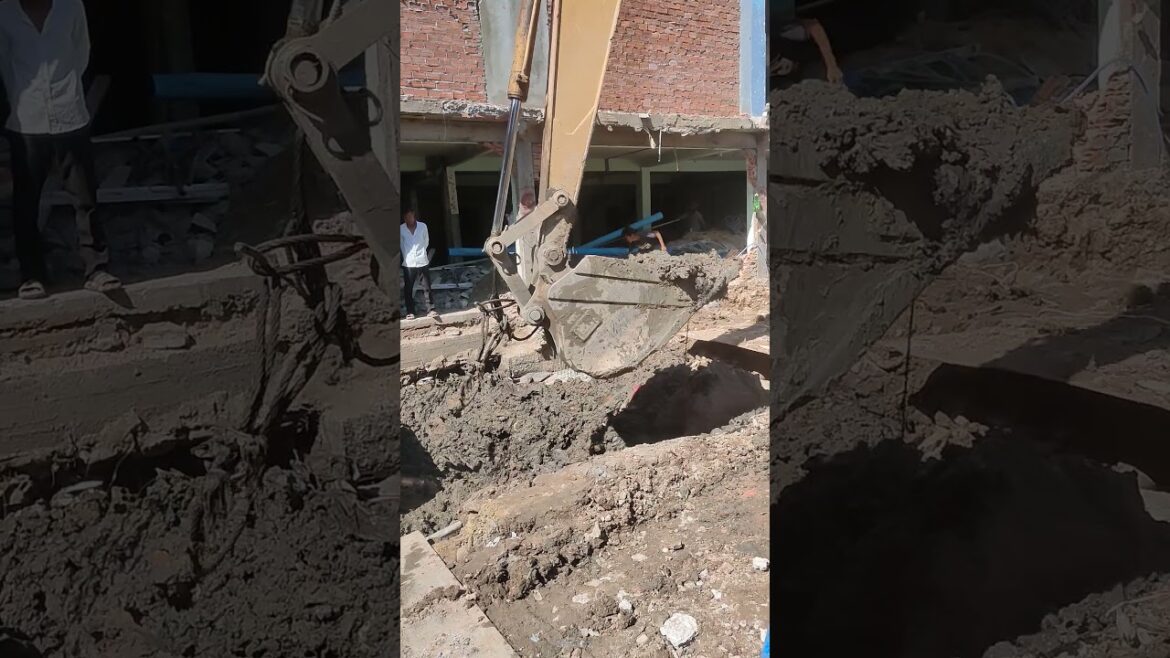 Excavation soil for pile cutting #10 #architect #engineer #buildingdesign #excavator #engineers. Excavation soil for pile cutting #10 #architect #engineer #buildingdesign #excavator #engineers.
