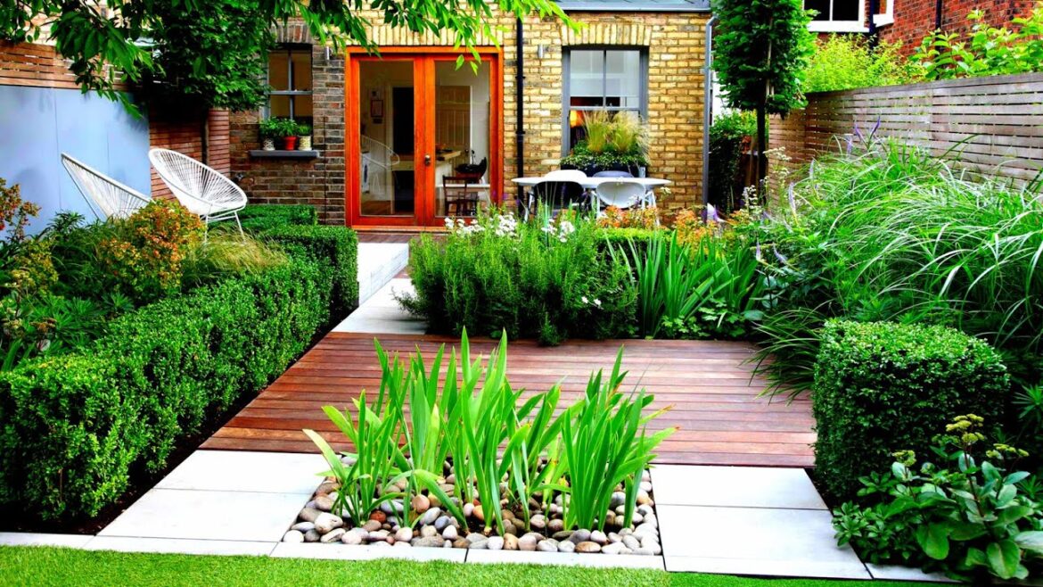 100 Courtyard Garden Design Ideas to Refresh your outdoor spaces
