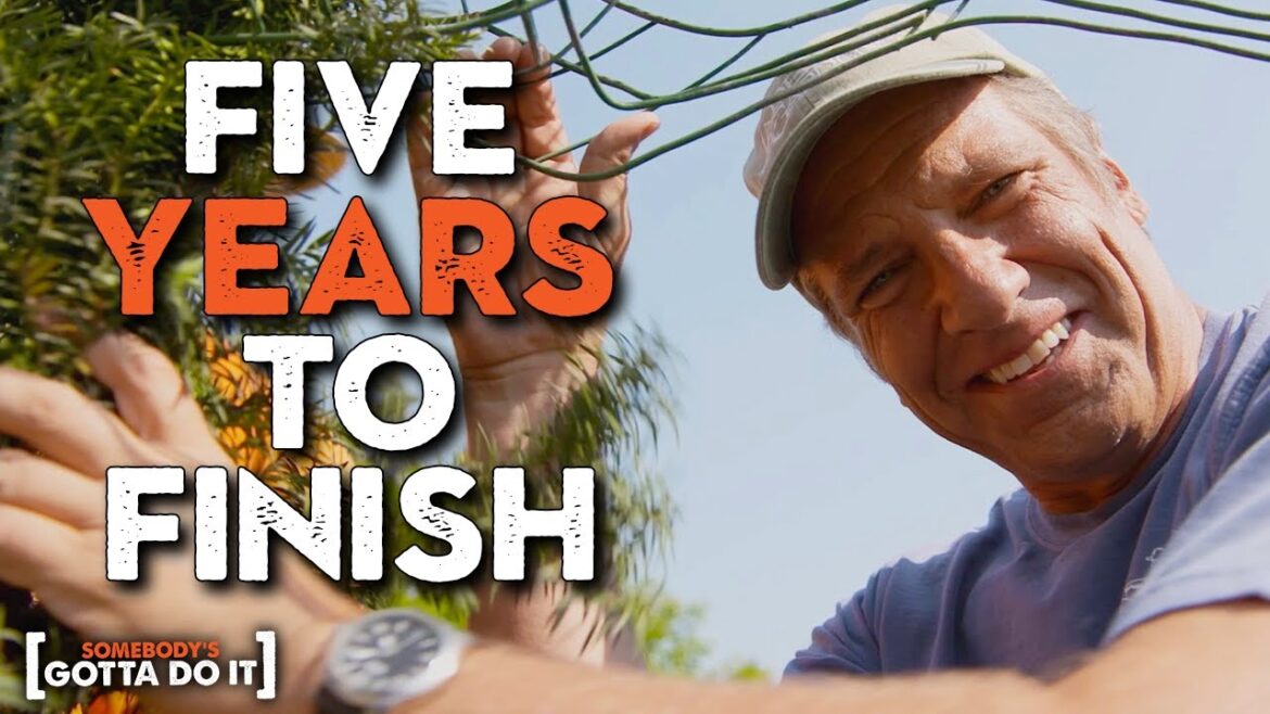 Mike Rowe Learns How to Make a Dog Plant | Somebody’s Gotta Do It Mike Rowe Learns How to Make a Dog Plant | Somebody's Gotta Do It