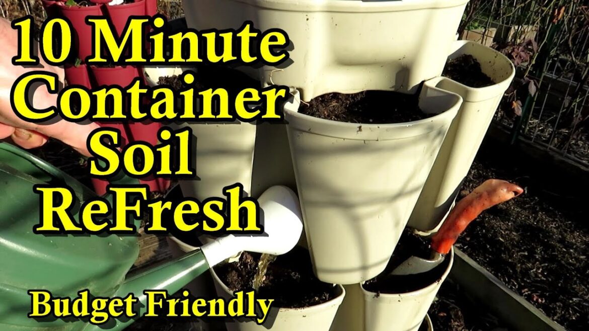 Gary Pilarchik: Vertical Gardening Series E-1: How to Refresh Your Vertical Planter Container Soil Quickly & Cheaply Vertical Gardening Series E-1: How to Refresh Your Vertical Planter Container Soil Quickly & Cheaply