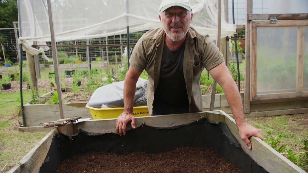 Topping Up A No Dig Garden Bed