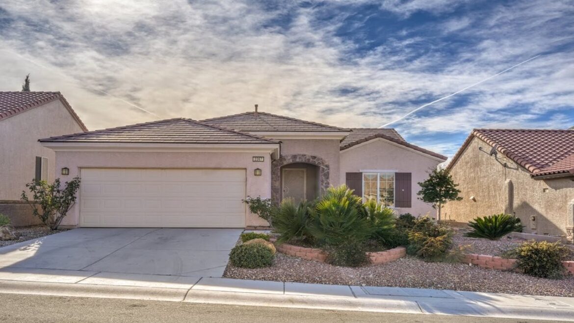Henderson Real Estate: 2267 Cordaville