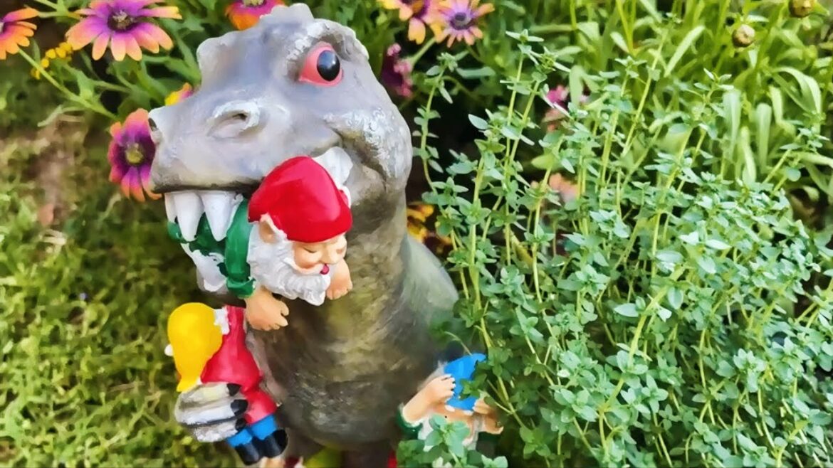 Amazing Gardening Accessories Amazon You Should Have Available