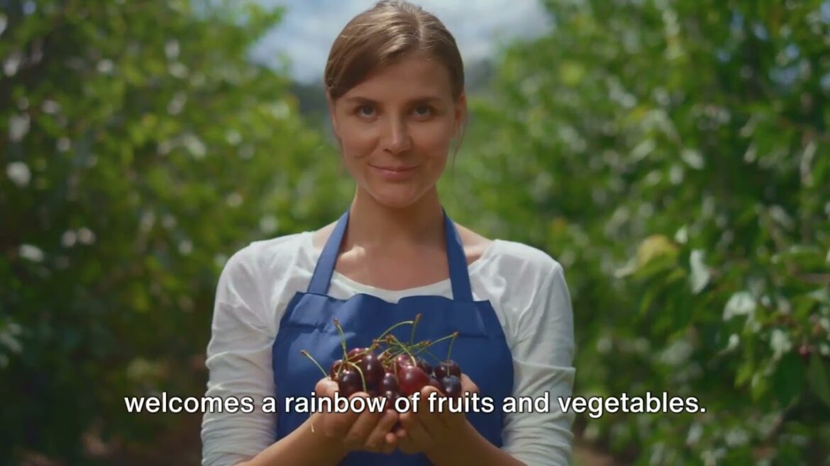 Edible Landscaping Beautiful and Bountiful Gardens