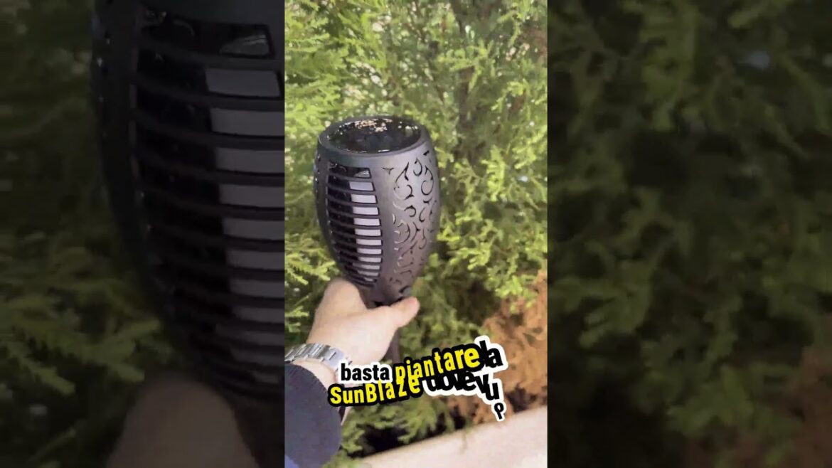 SunBlaze ! #flame #fire #led #solarenergy #sole #luminarie #giardino #garden #design #viralshorts