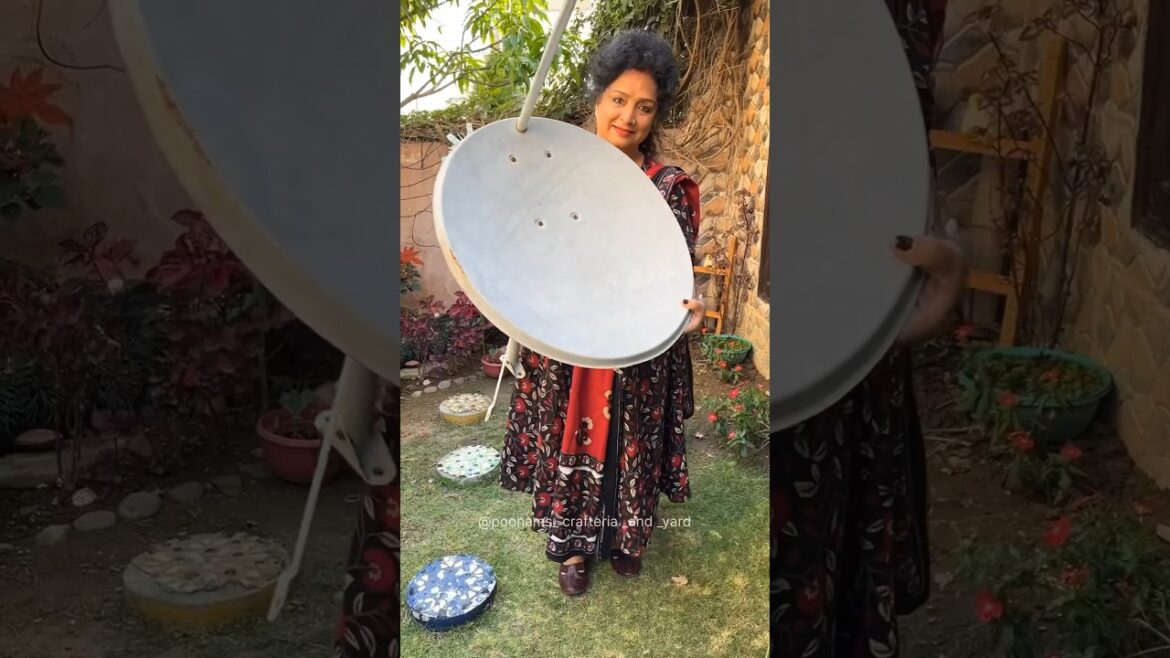 Garden Decoration Ideas | DIY Bird Bath #gardening #reels #decoration #diy #shorts #reelsinstagram Garden Decoration Ideas | DIY Bird Bath #gardening #reels #decoration #diy #shorts #reelsinstagram