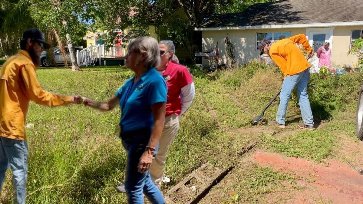 Code Enforcement pulled up to Fine this Homeowner WHILE I WAS THERE!! Code Enforcement pulled up to Fine this Homeowner WHILE I WAS THERE!!