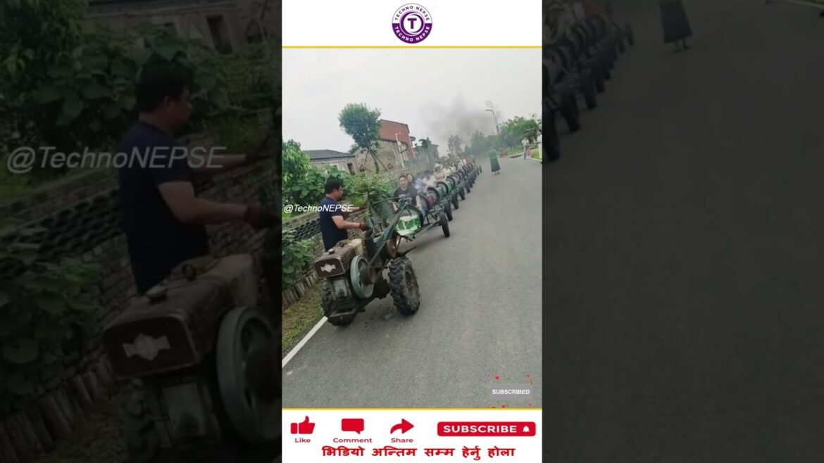 Smart Man with Small Tractor #smalltractor  #MudPlugging #FarmEquipment #GardeningTools #Agriculture