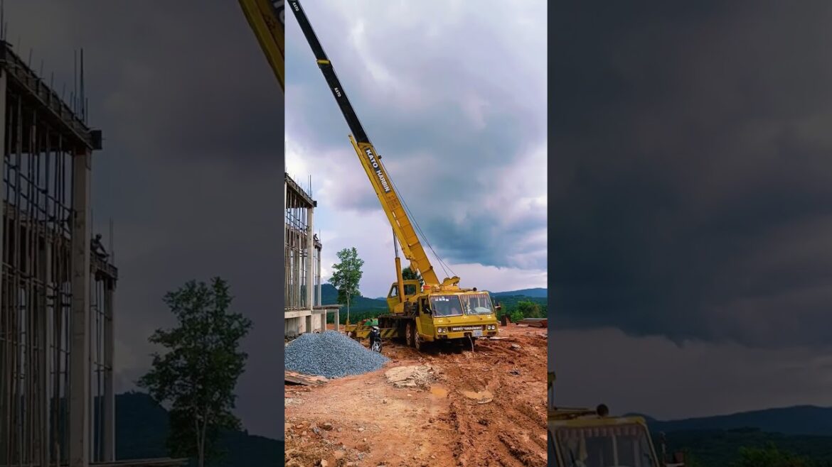 Install steel frame of the roof #construction #design #building #engineer #home 0714 126