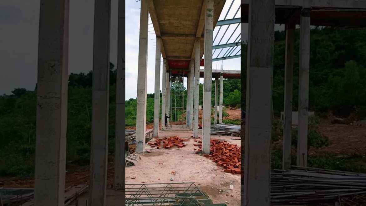 Remove formwork for slab #design #home #house #work #constructionworker #Architecture #art #engineer Remove formwork for slab #design #home #house #work #constructionworker #Architecture #art #engineer