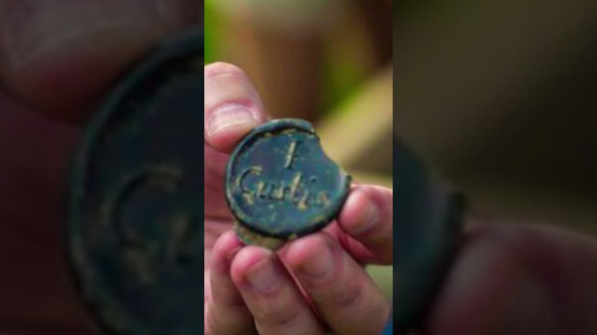 Archaeologists in Virginia unearth colonial-era garden with clues about its enslaved gardeners Archaeologists in Virginia unearth colonial-era garden with clues about its enslaved gardeners