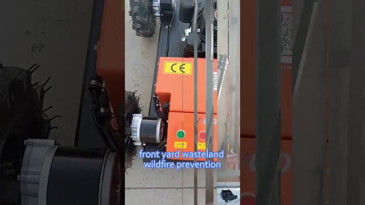 Vigorun remote operated rubber track brush mower for sale#lawnmower #lawncare #falciatrice Vigorun remote operated rubber track brush mower for sale#lawnmower #lawncare #falciatrice