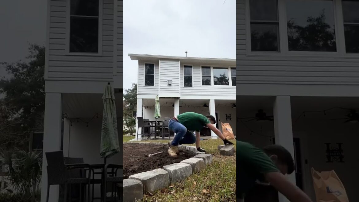 Fire pit 🔥#backyard #landscape #landscaping #hardscapedesign #diy #firepits #jardim #jardinagem