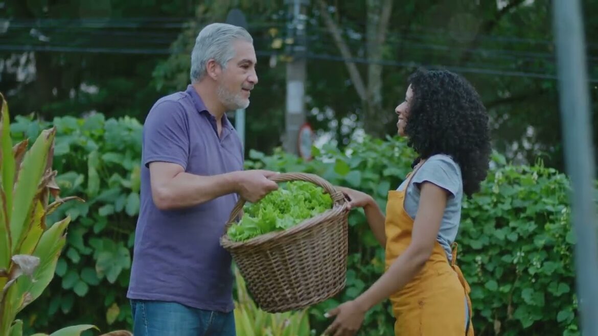 Grow More with Less: Companion Planting Tips for Every Gardener 🌱