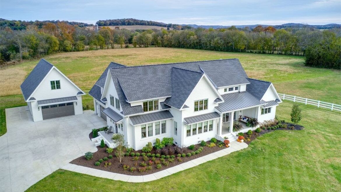 FRESH! 100+ FARMHOUSE GARDEN DESIGN IDEAS | BACKYARD TIMELESS RUSTIC GARDEN LANDSCAPING DECOR TIPS FRESH! 100+ FARMHOUSE GARDEN DESIGN IDEAS | BACKYARD TIMELESS RUSTIC GARDEN LANDSCAPING DECOR TIPS