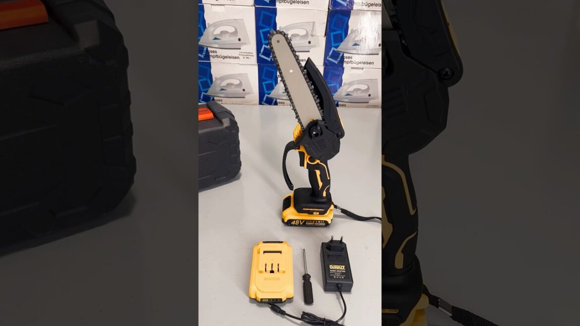 Battery Backup Next Level Chainsaw  #dewalt #gadgets #products #chainsaw #chainsawman #shorts