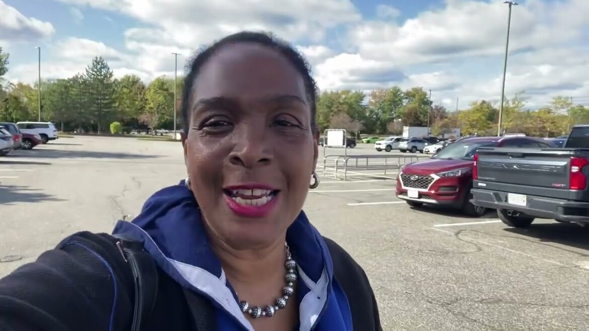 End of Season Clearance "What’s at Home Depot & Lowes now?" October 2024 Fall Planting