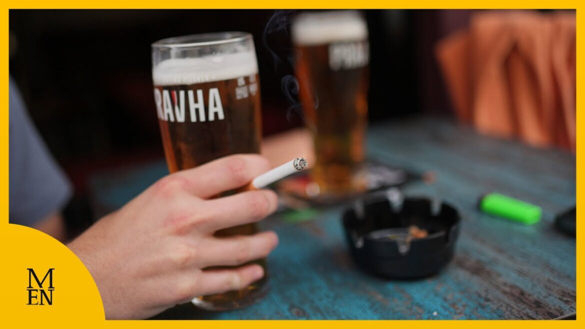 Plans to ban smoking in beer gardens have been scrapped