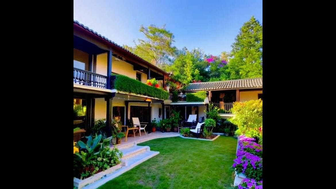 I want to have a yard, not too big, not tooluxurious, full of flowers and tea... #smallyardtime