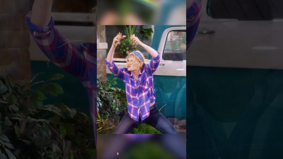 Gemma purposely threw a tantrum to scare Calvin.#shorts #comedy #funny