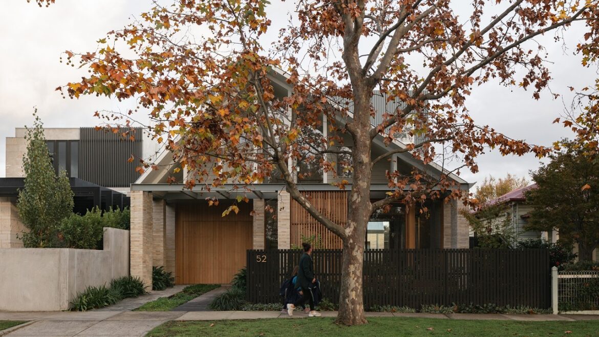 How This Minimalist Family Home Balances Privacy and Connection to the Garden