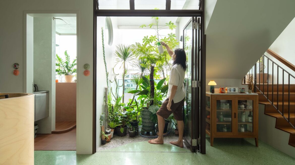 Inside An Architect’s Self-Designed Penthouse Garden Home | Singapore Inside An Architect's Self-Designed Penthouse Garden Home | Singapore