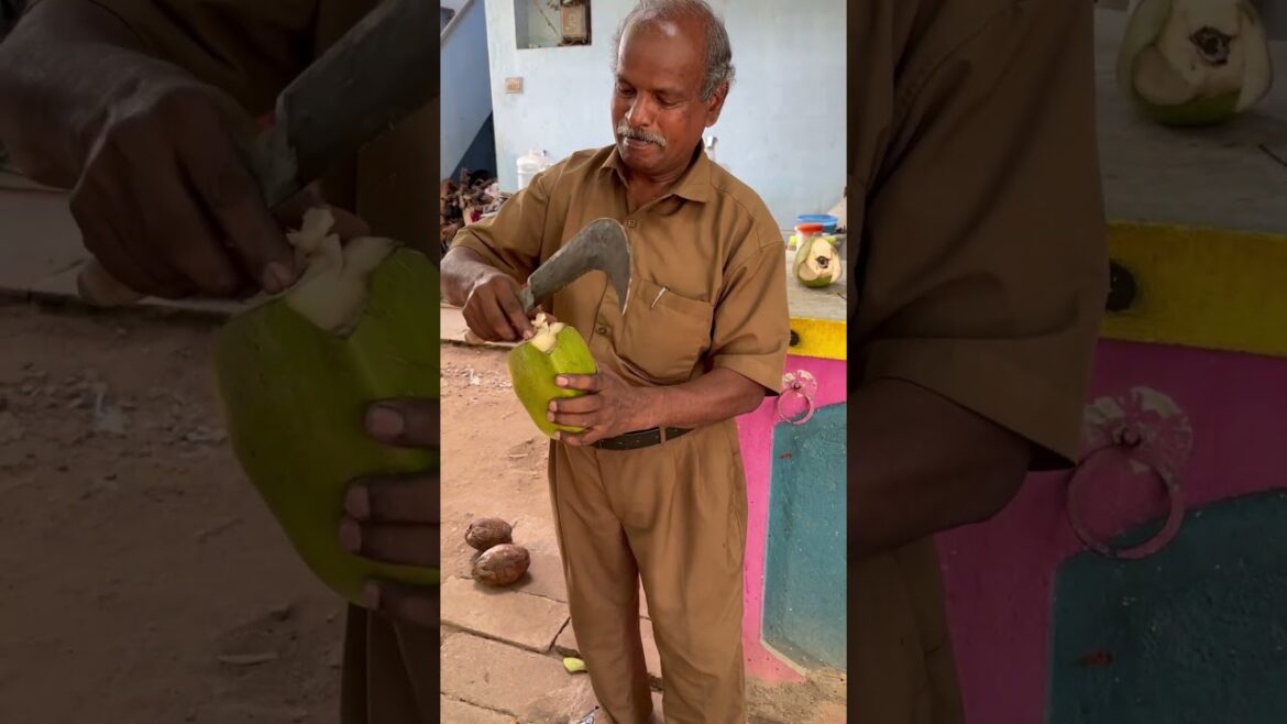 Gardening Urukku Aruval Rs.350, 9787672239, Melur, Madurai #agri  #kinfe #gardening #tools #coconut