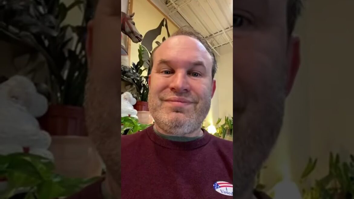 Part 8: Christmas at Stash! The BEST TOOLS, garden supplies and Santa! #fun #garden #shop #local Part 8: Christmas at Stash! The BEST TOOLS, garden supplies and Santa! #fun #garden #shop #local