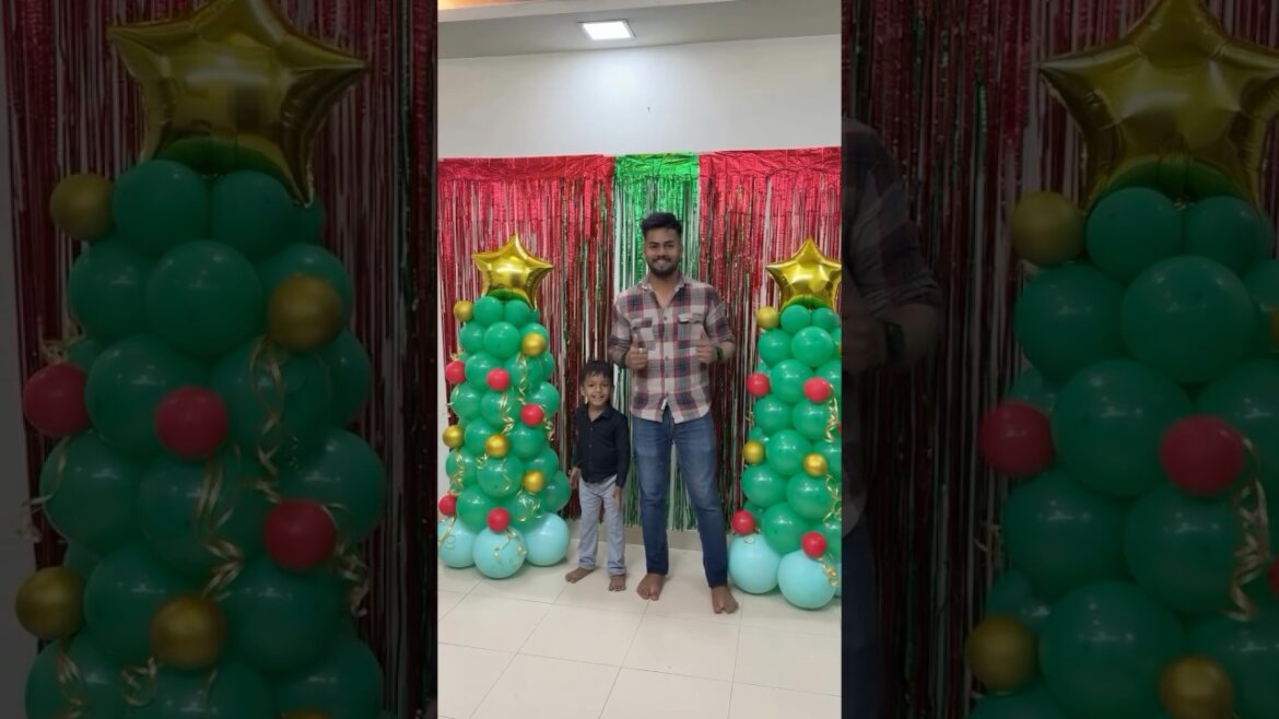 christmas tree,how to decorate a christmas tree,christmas tree decorating,christmas tree decorating