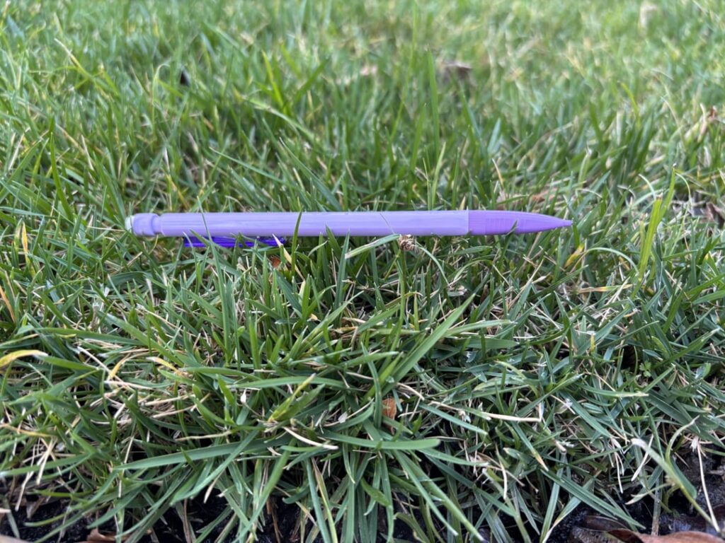Would someone be able to help me figure out what kind of grass this is? (living in southern California, Orange County - pencil included for size reference. I need to fix this dry patch also. Any tips would be much appreciated!)