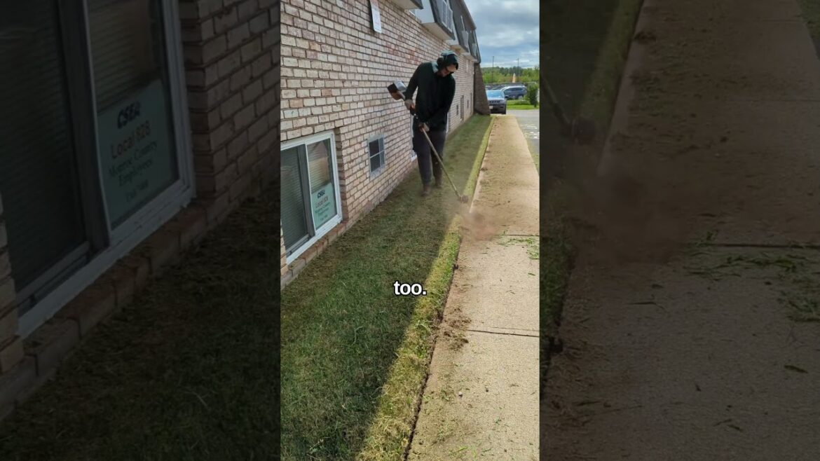 I DROPPED This Customer! 😤 #edging #landscape #shorts I DROPPED This Customer! 😤 #edging #landscape #shorts