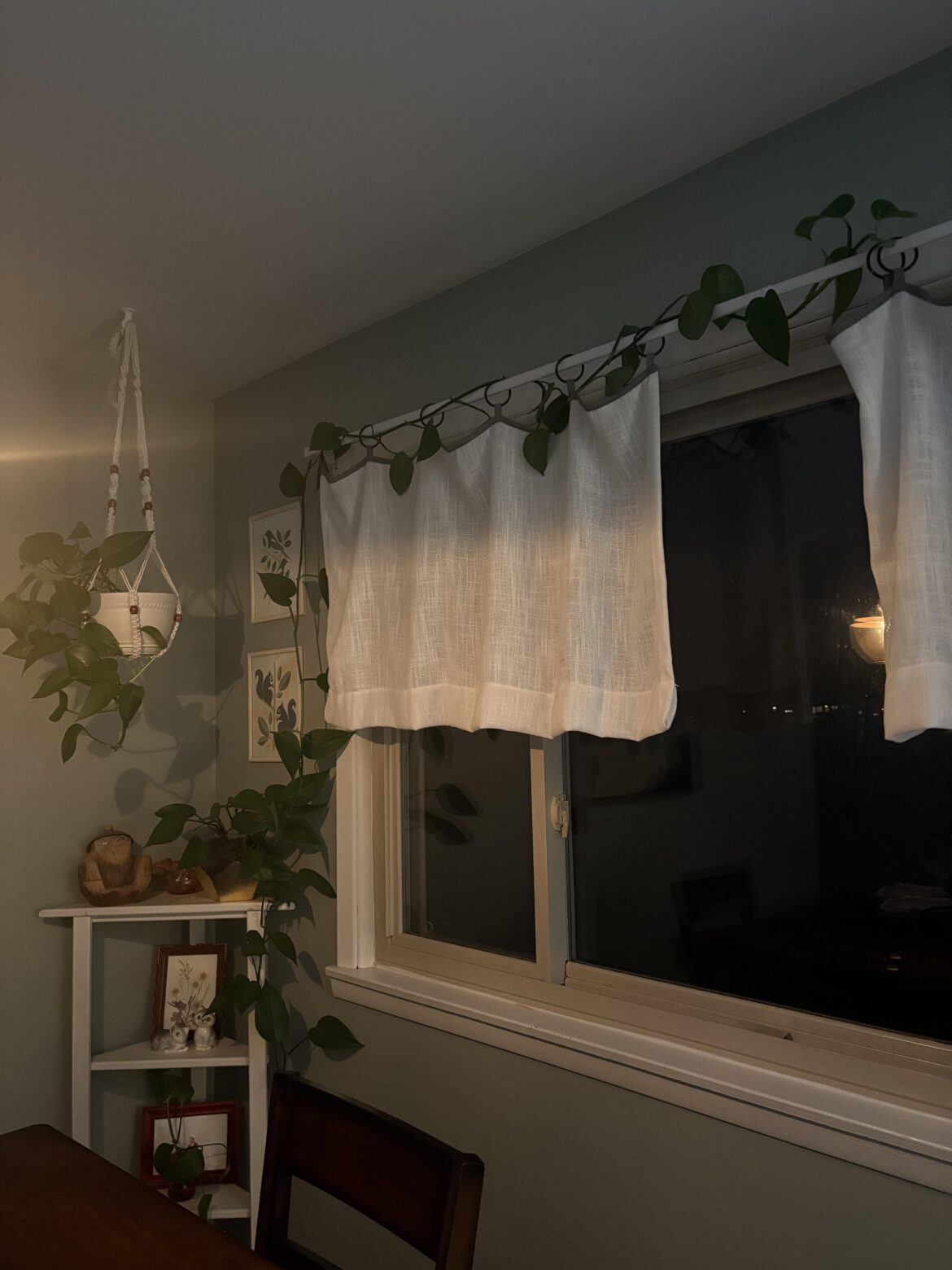 My Homegirls Gloria and Caroline