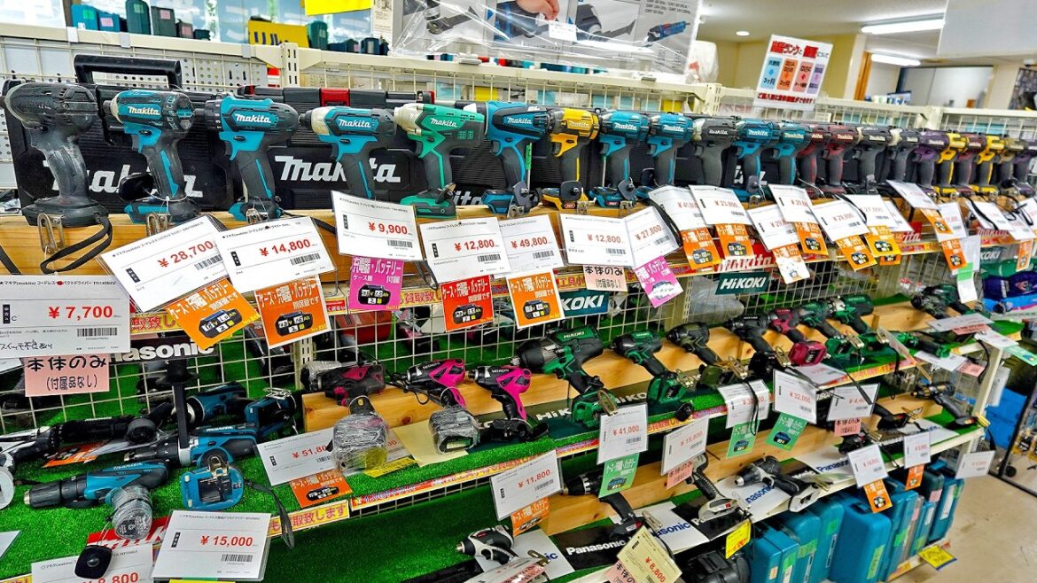 USED TOOL SHOPS IN JAPAN ARE UNDERATED! USED TOOL SHOPS IN JAPAN ARE UNDERATED!