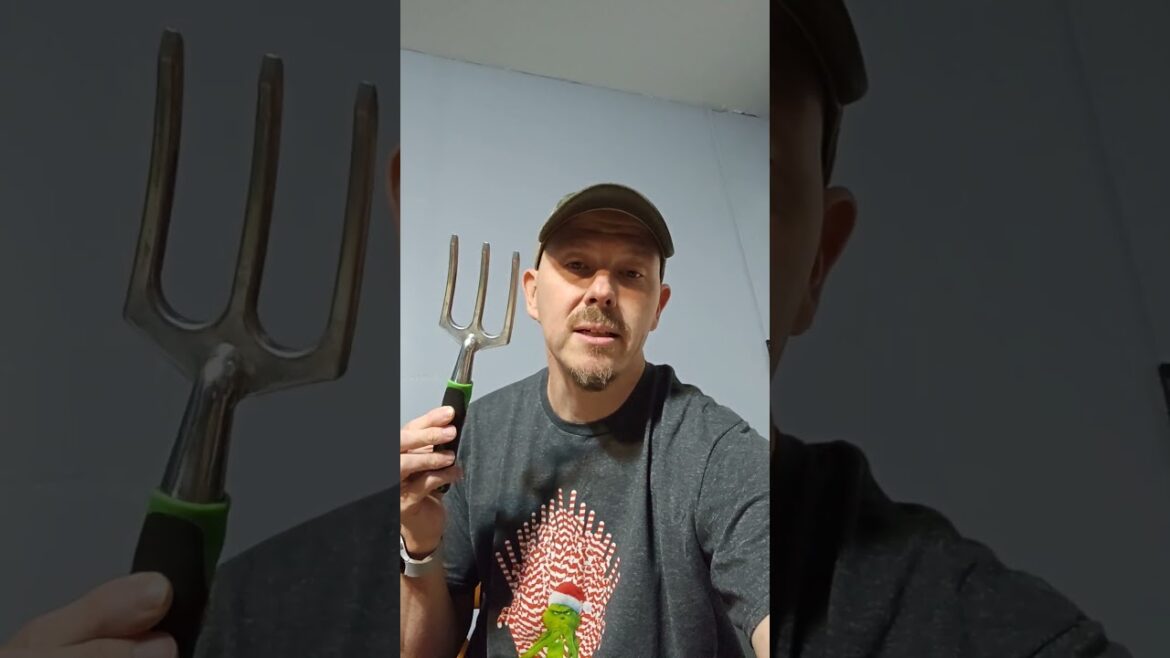 Shopping tip to find great deals on gardening supplies.