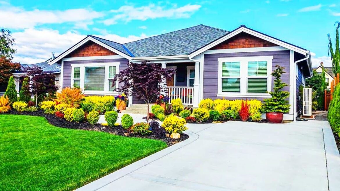 FRONT YARD DRIVEWAY LANDSCAPING DESIGNS | HOW TO LANDSCAPING GARDEN AROUND DRIVEWAY HOUSE IDEAS FRONT YARD DRIVEWAY LANDSCAPING DESIGNS | HOW TO LANDSCAPING GARDEN AROUND DRIVEWAY HOUSE IDEAS