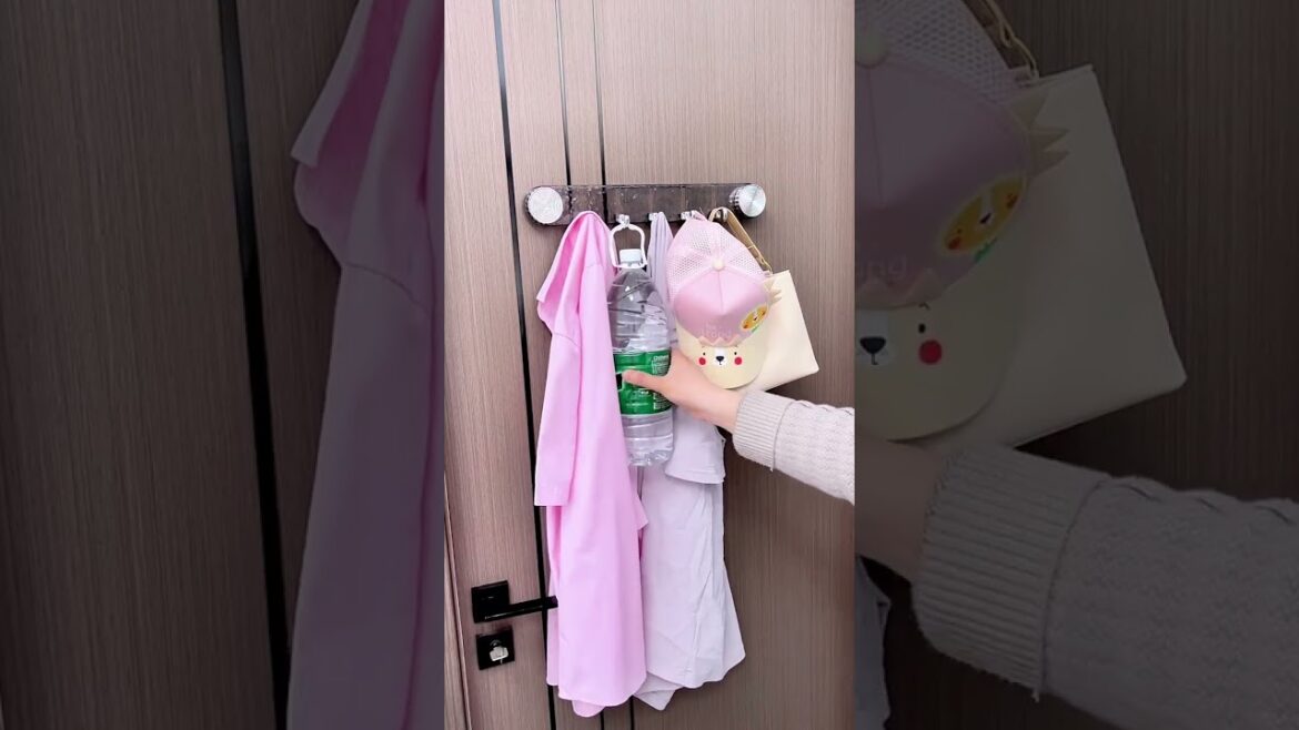 Wall-Mounted Suction Hook Rack | Perfect for Bedroom Doors and Kitchen Storage