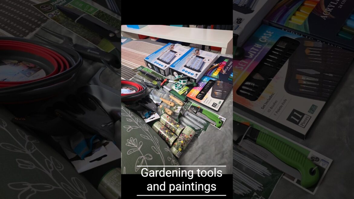 Gardening tools and paintings #gardening #tools #paintings #mariasm 🎨🏡