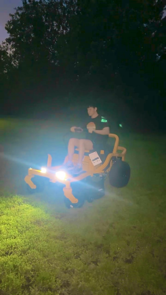 I got my first zero turn what yall think?