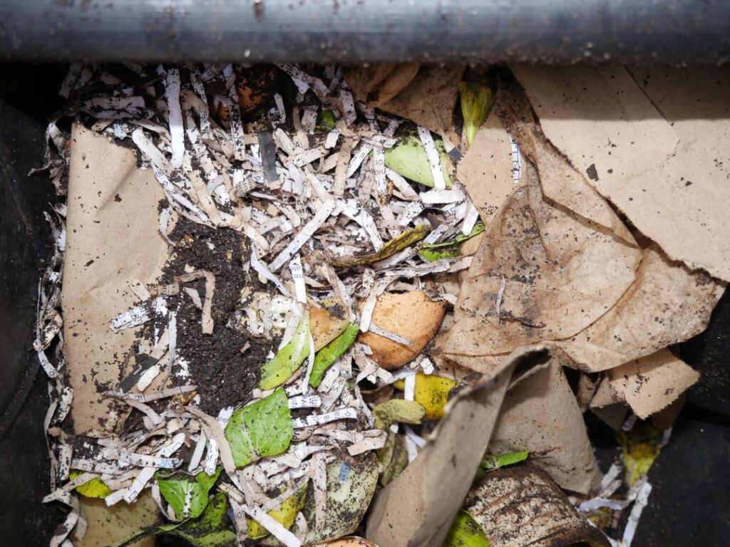 I was donated a compost tumbler. Due to space constraints it’s all I have.