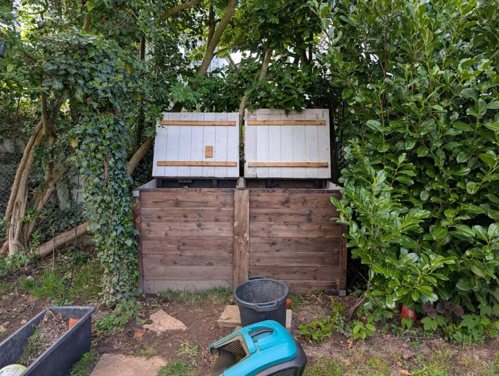 Too airtight to compost? Too airtight to compost?