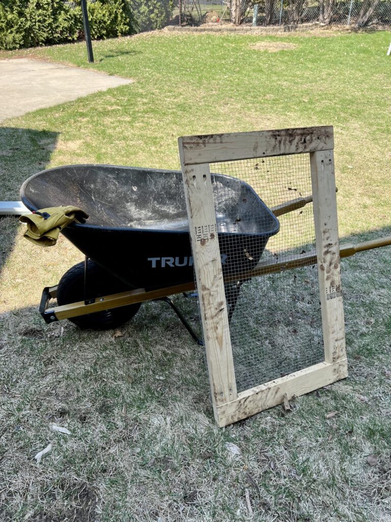 My recommended setup for sifting compost