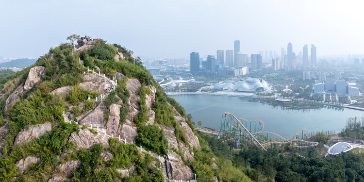 Lion Mountain Park / TLS Landscape Architecture - Exterior Photography, Cityscape