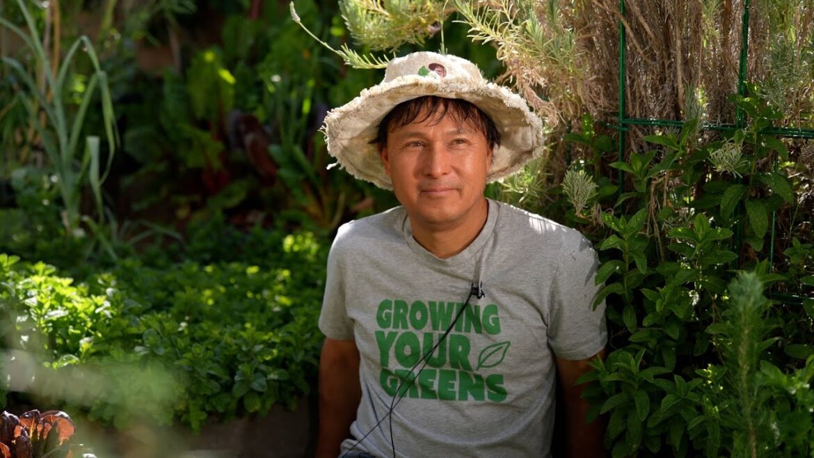 Ageless man eats only Plants for 30 YEARS- John Kohler's backyard Garden interview 2025